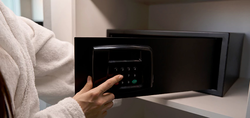 Safe Unlocking Service Company in Davis, California