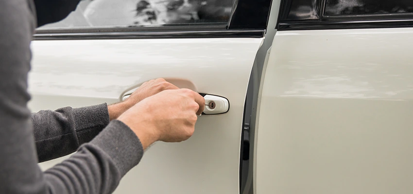Unlock Car Door Service in Davis, CA